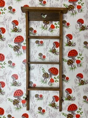 Vintage Heart Cutout Wooden Ladder Trinket Shelf 2 Posts 16.5”